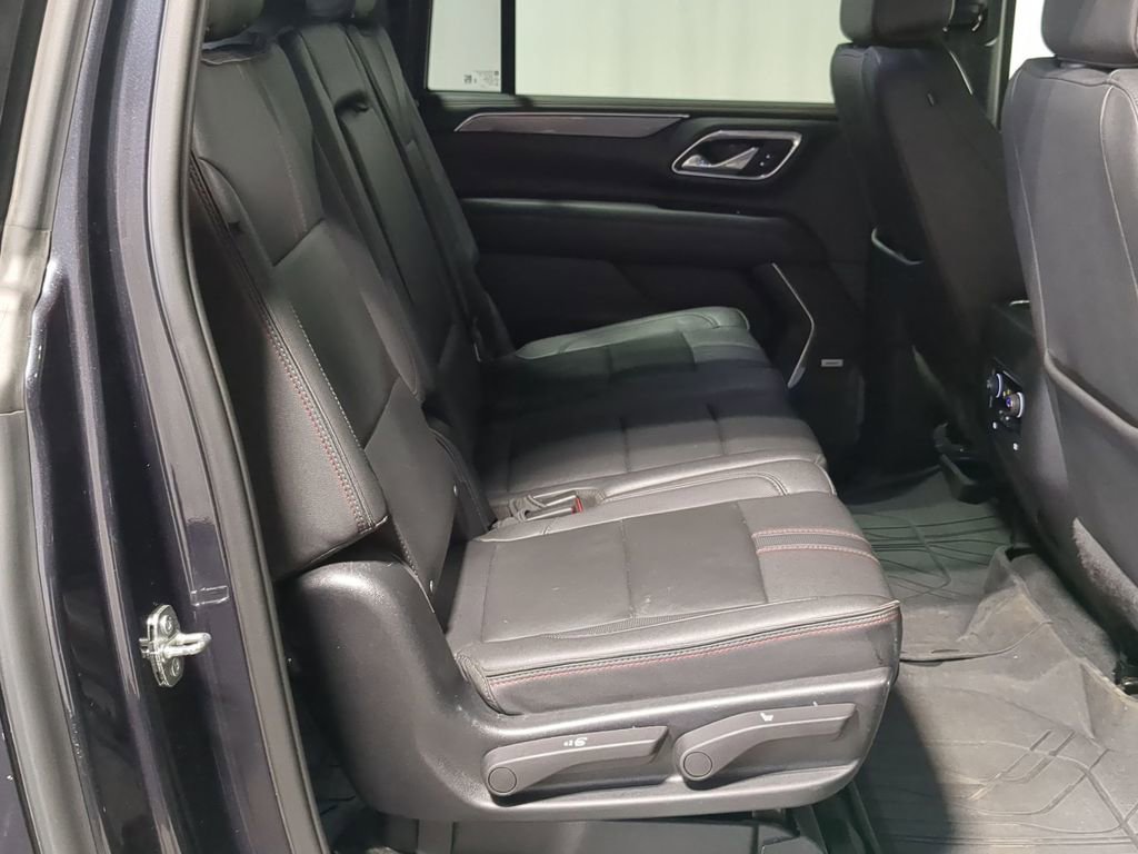 Used 2023 Chevrolet Suburban RST w/ Max Trailering Package image 20