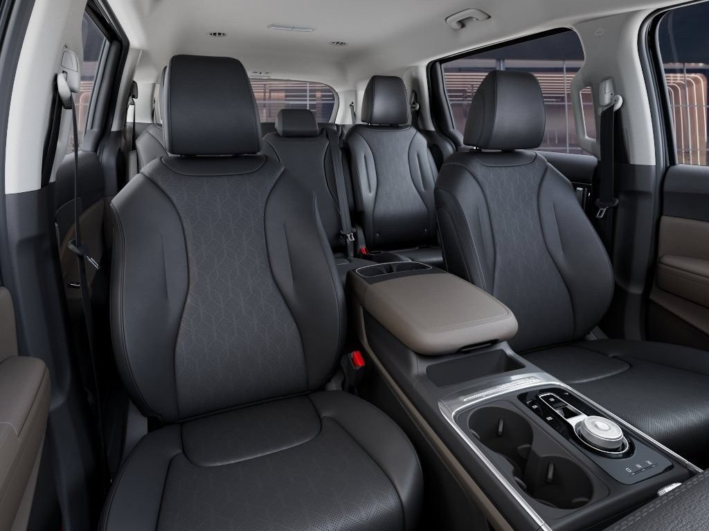 New 2026 Kia Carnival LXS FWD image 16