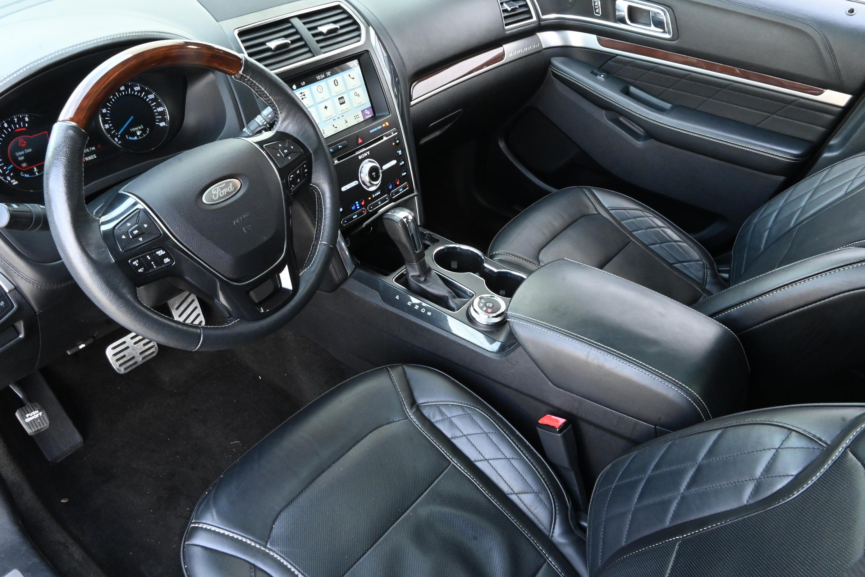 Used 2018 Ford Explorer Platinum AWD/4WD image 15