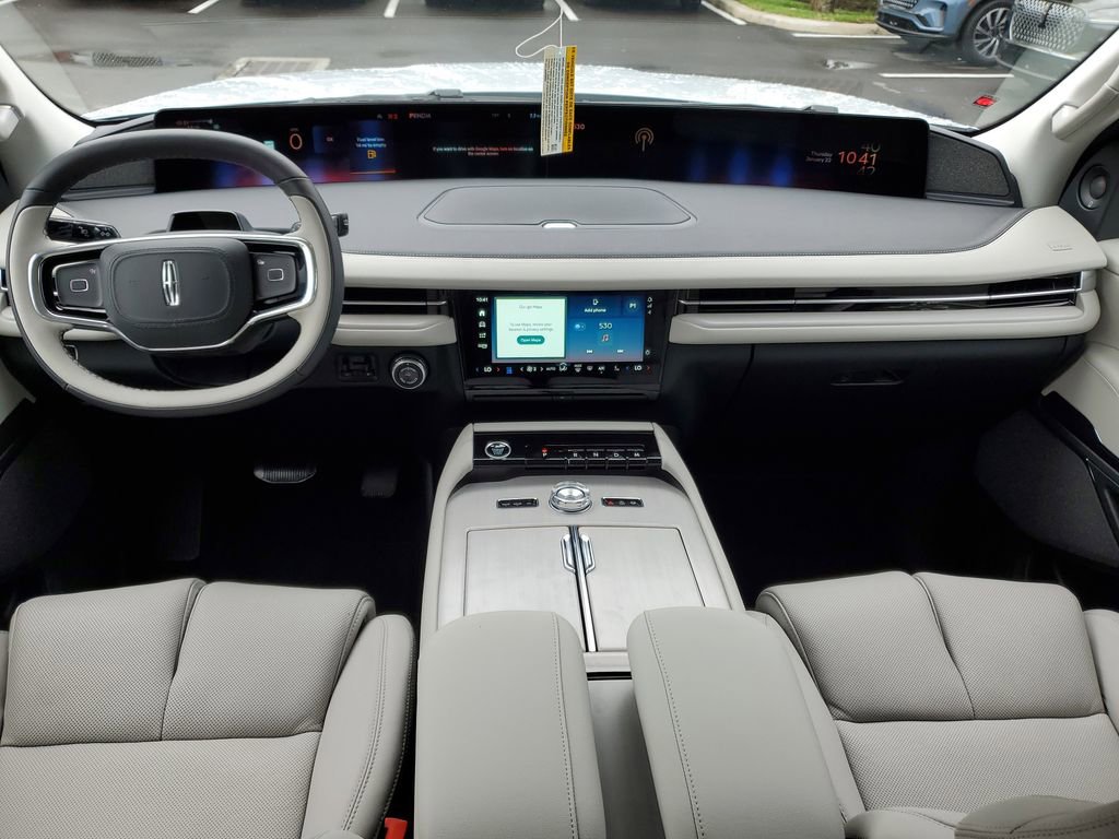 New 2025 Lincoln Navigator L Reserve image 16