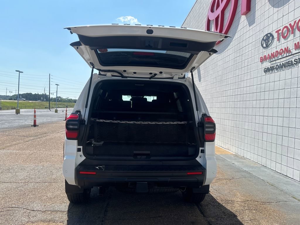 New 2026 Toyota 4Runner 4WD image 30