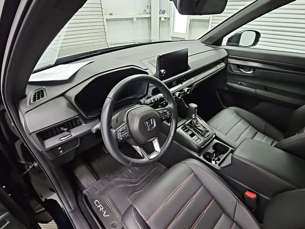 Used 2025 Honda CR-V Sport-L image 12