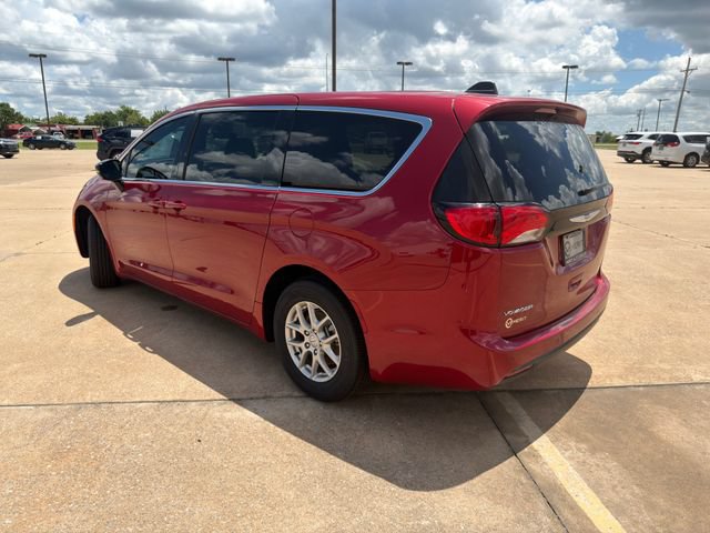 New 2026 Chrysler Voyager LX FWD image 11