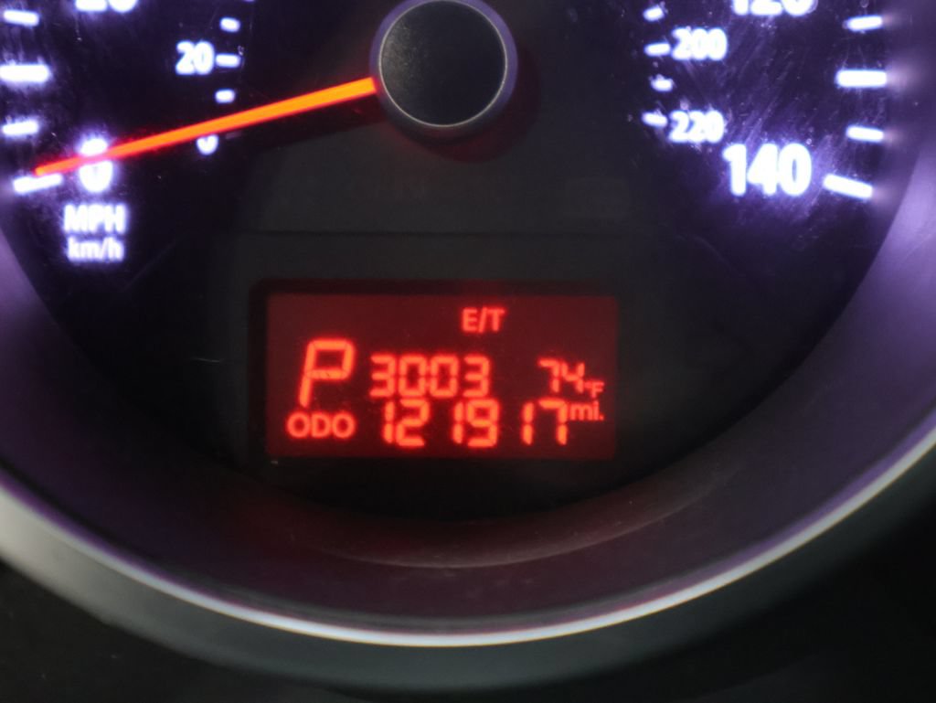 Used 2013 Kia Soul + FWD image 32