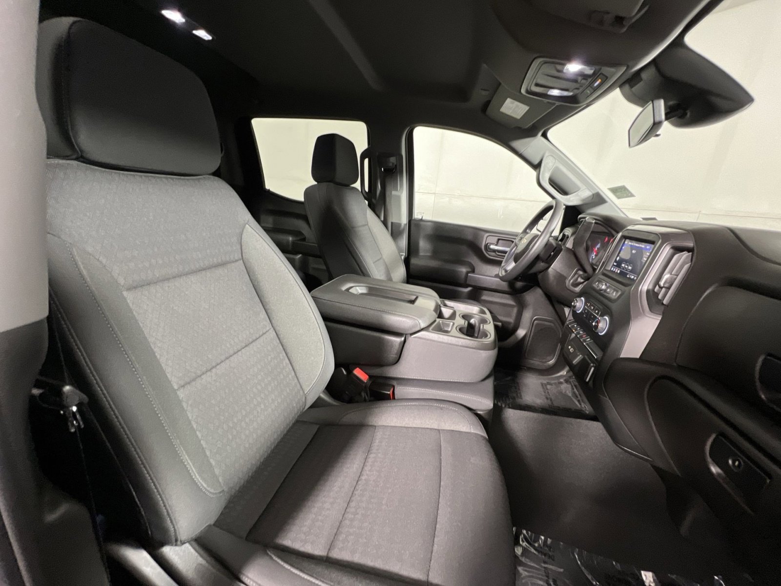 Used 2022 Chevrolet Silverado 1500 Custom image 23