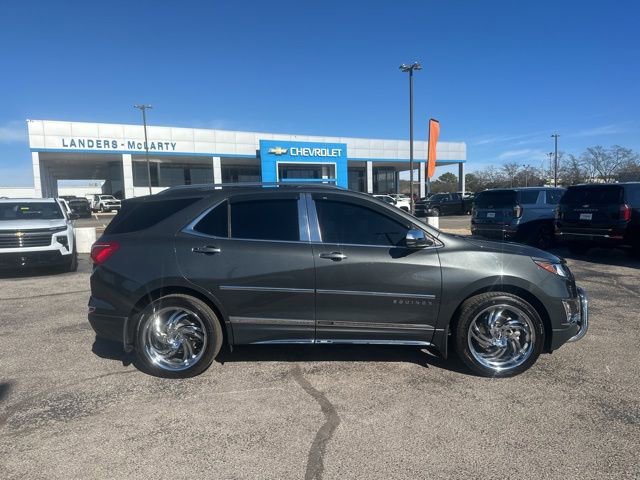 Used 2019 Chevrolet Equinox Premier image 2