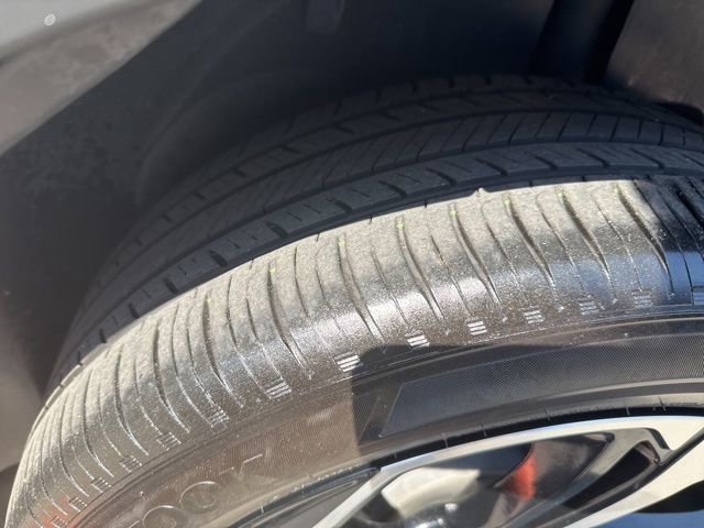 Used 2023 Chevrolet TrailBlazer RS w/ Convenience Package AWD/4WD image 26