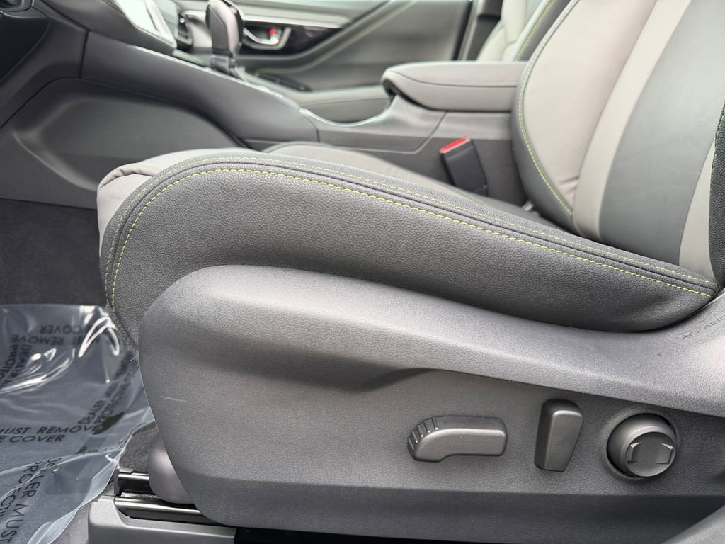 Used 2025 Subaru Outback Onyx Edition image 21
