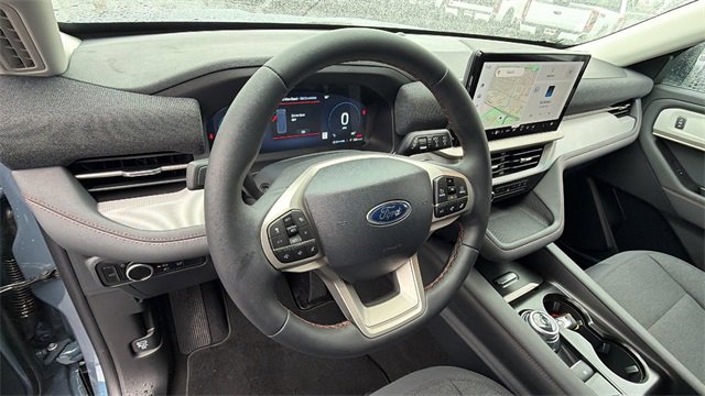 New 2025 Ford Explorer Active image 31