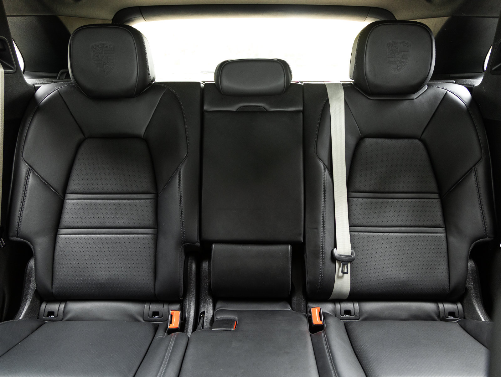 Certified 2023 Porsche Cayenne S Platinum AWD/4WD image 29
