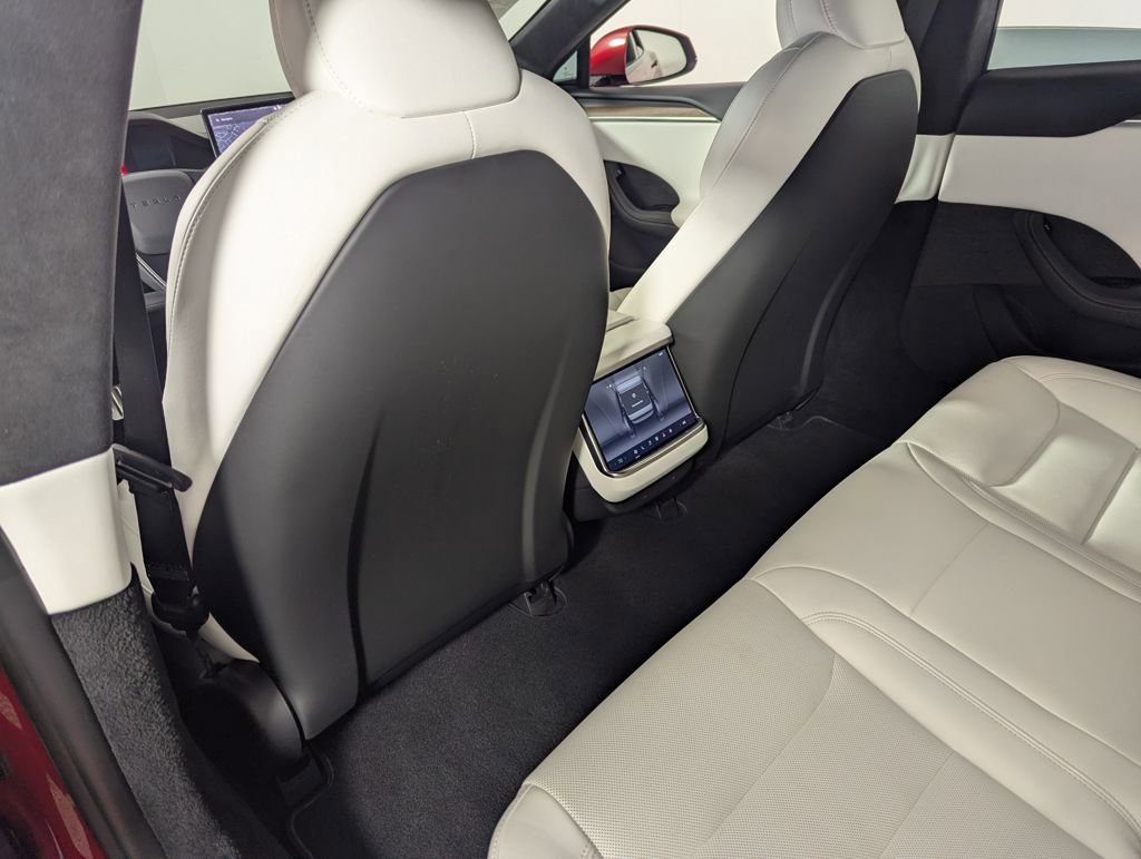 Used 2023 Tesla Model S Standard Range image 61