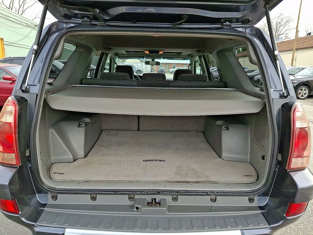 Used 2005 Toyota 4Runner Limited image 27
