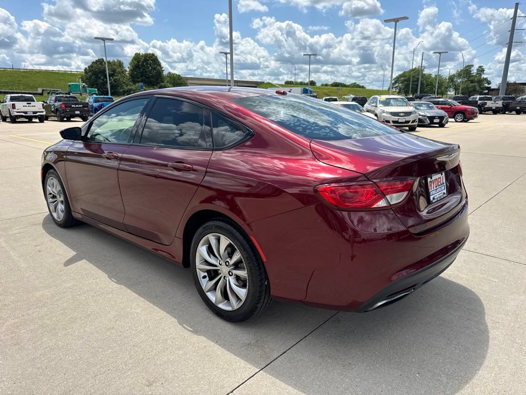 Used 2016 Chrysler 200 S w/ Comfort Group FWD image 22