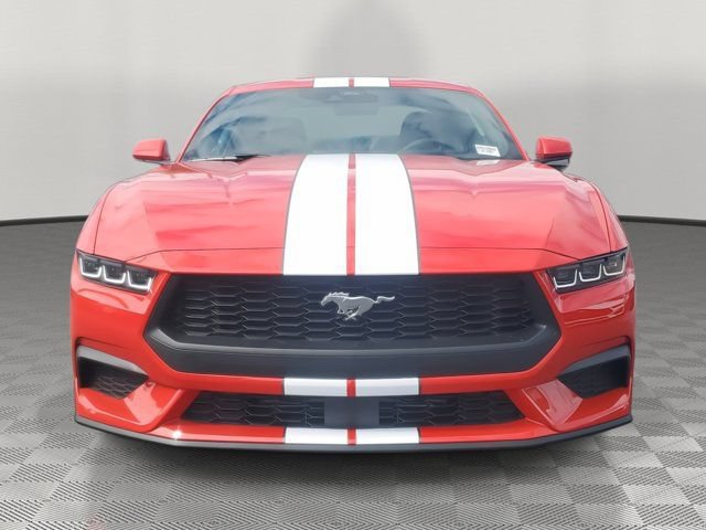Certified 2024 Ford Mustang Coupe RWD image 2