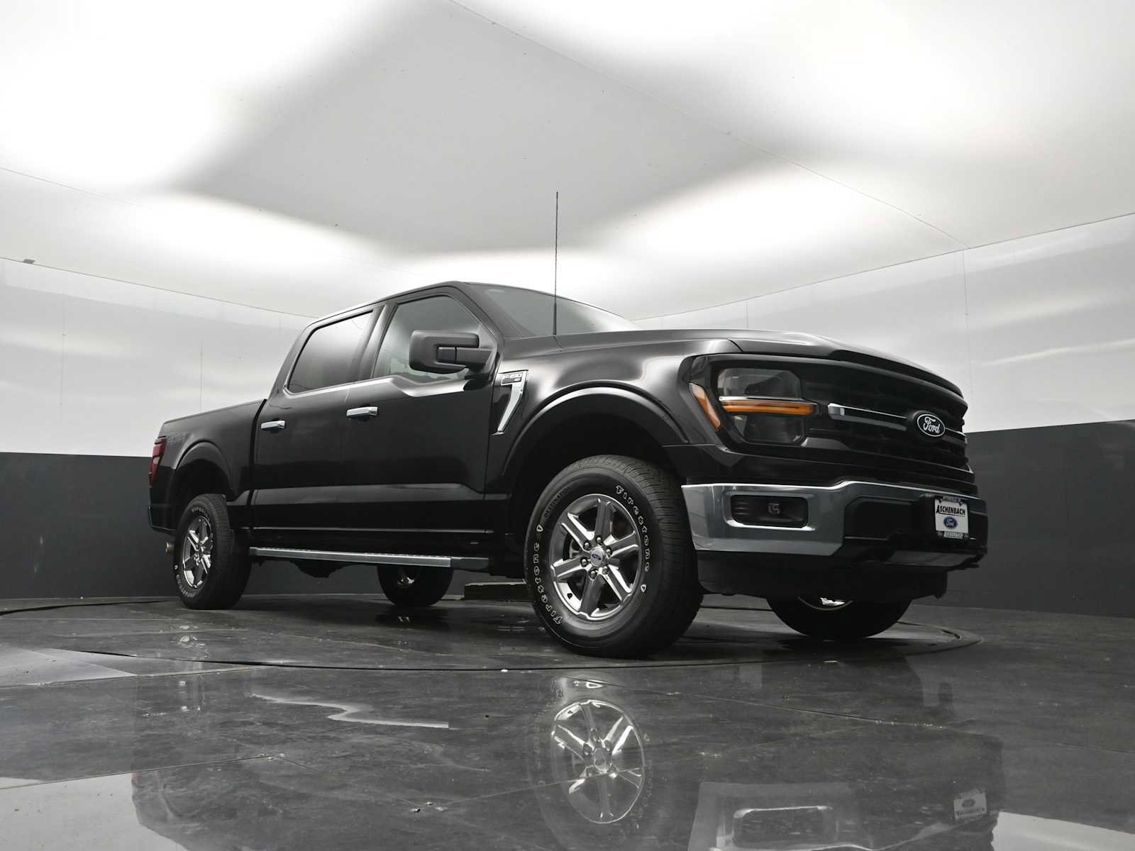 Used 2025 Ford F150 XLT w/ Equipment Group 301A Standard AWD/4WD image 39