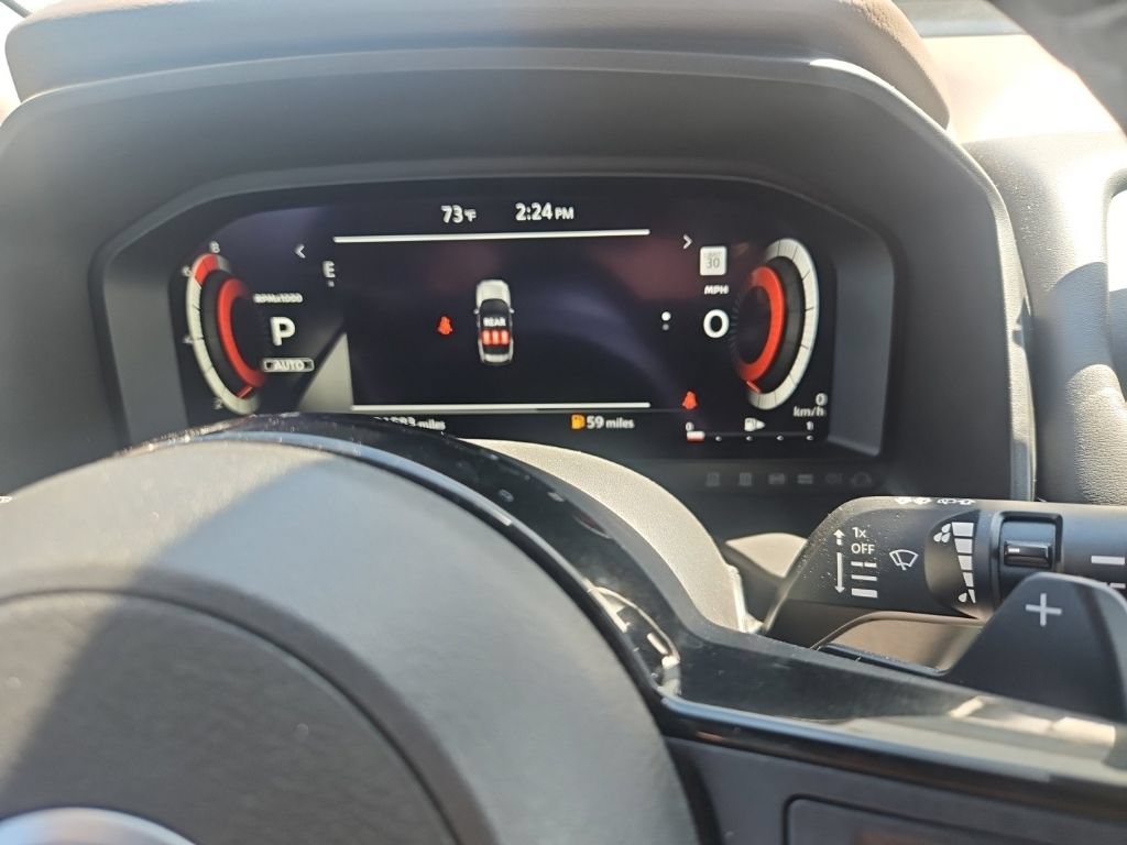 Used 2023 Nissan Rogue Platinum AWD/4WD image 23