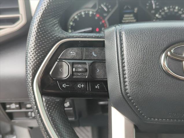 Used 2022 Toyota Tundra Limited w/ TRD Off-Road Package image 17