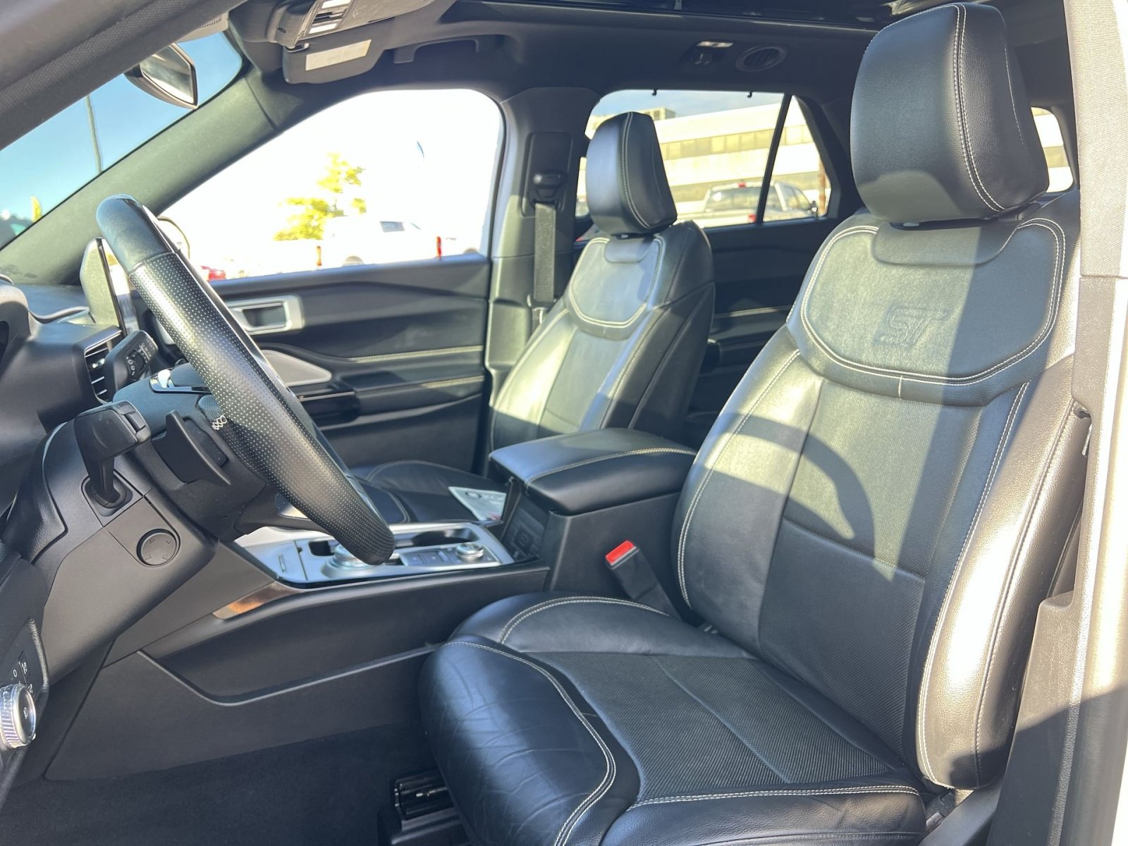 Used 2021 Ford Explorer ST w/ Equipment Group 401A AWD/4WD image 13