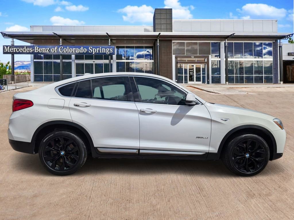 Used 2018 BMW X4 xDrive28i AWD/4WD image 4