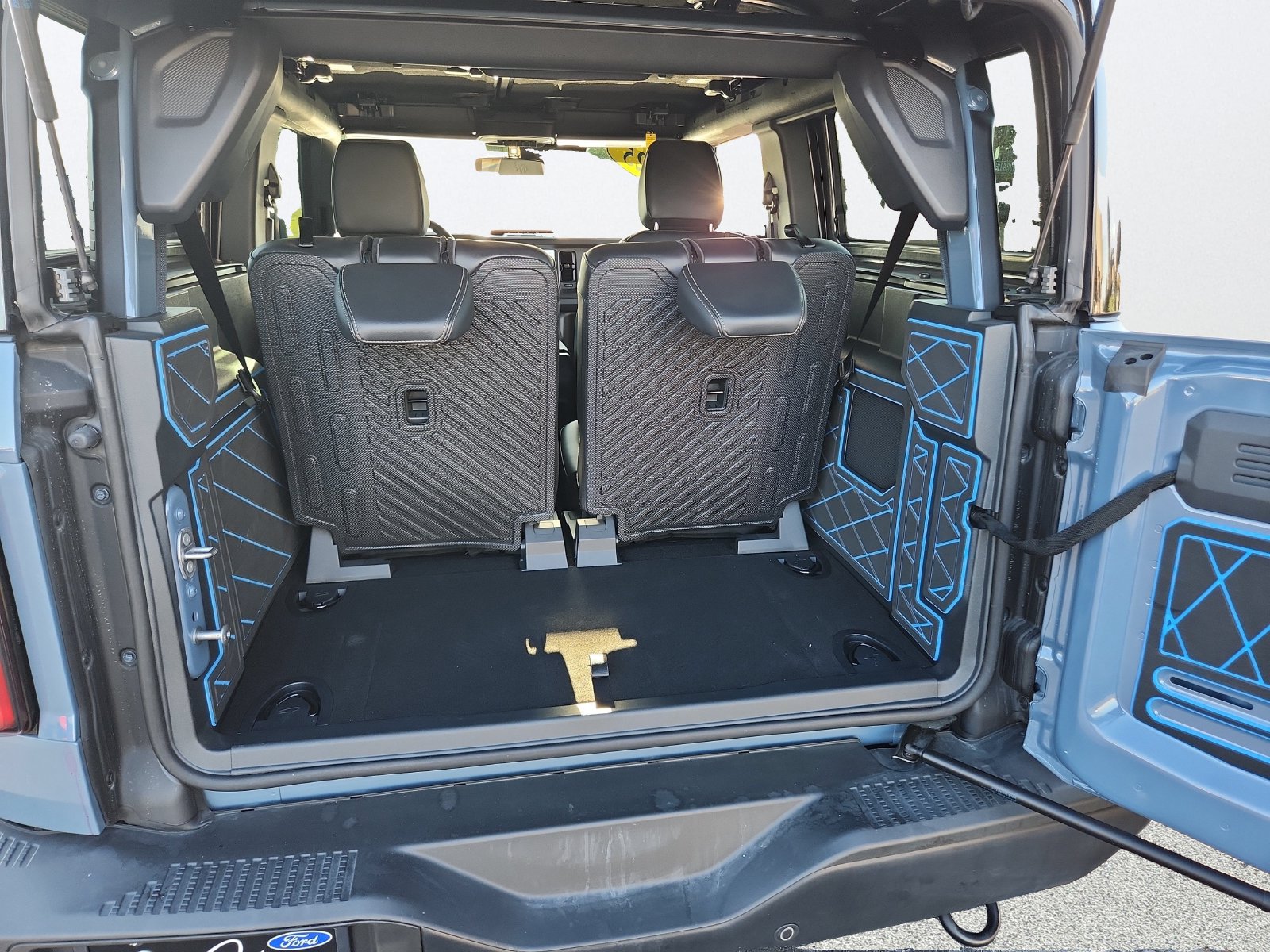 Used 2025 Ford Bronco Badlands w/ Sasquatch Package AWD/4WD image 29