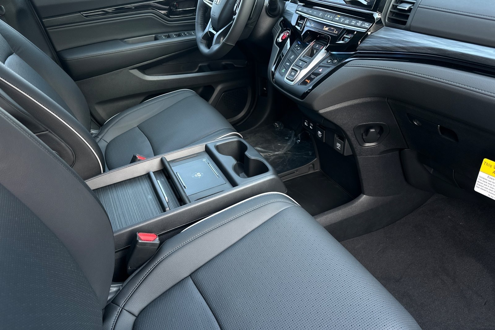 New 2026 Honda Odyssey Elite image 17