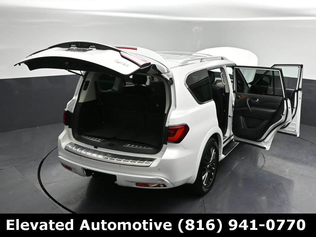 Used 2023 INFINITI QX80 Premium Select w/ All-Season Package image 39