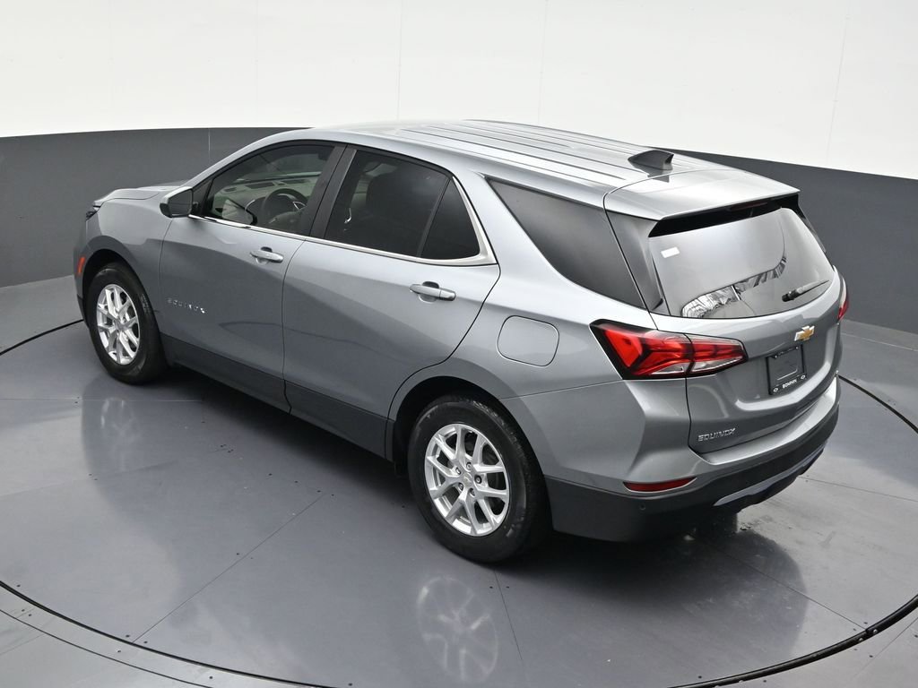 Used 2024 Chevrolet Equinox LT FWD image 18