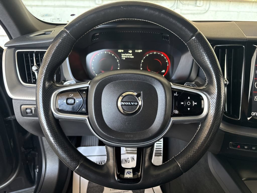 Used 2018 Volvo XC60 T6 R-Design w/ Convenience Package AWD/4WD image 12