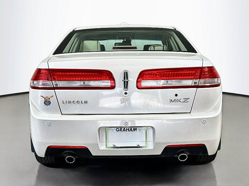 Used 2012 Lincoln MKZ FWD image 6