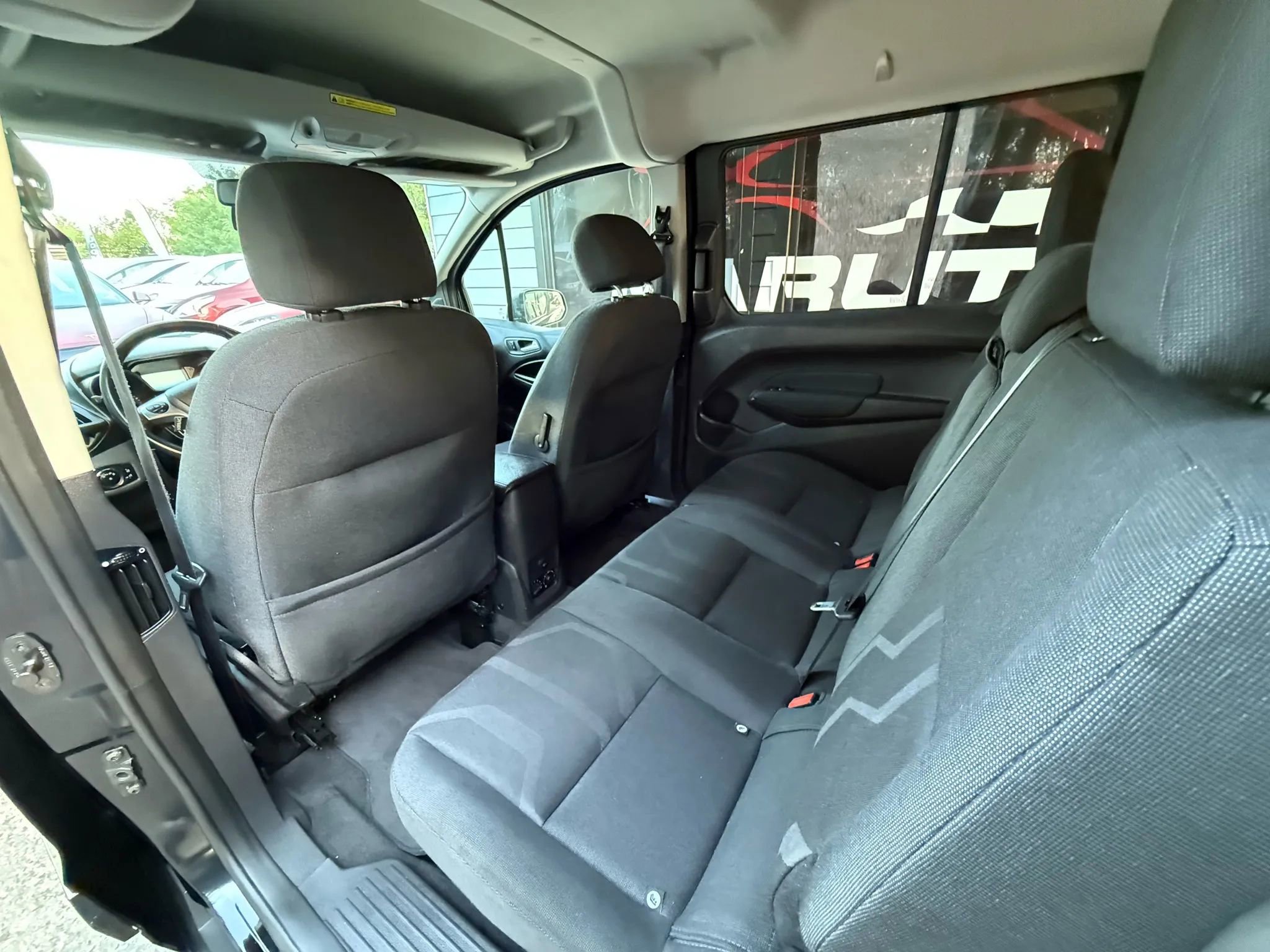 Used 2018 Ford Transit Connect XLT image 15