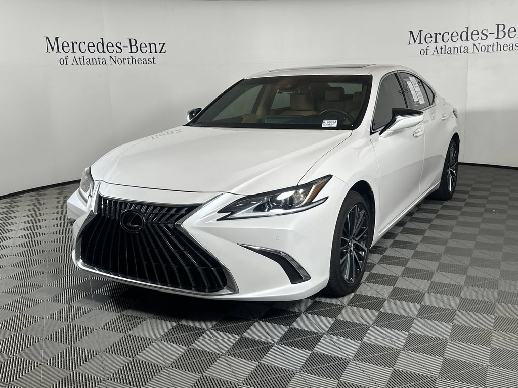 Used 2024 Lexus ES 300h w/ Premium Package FWD image 3