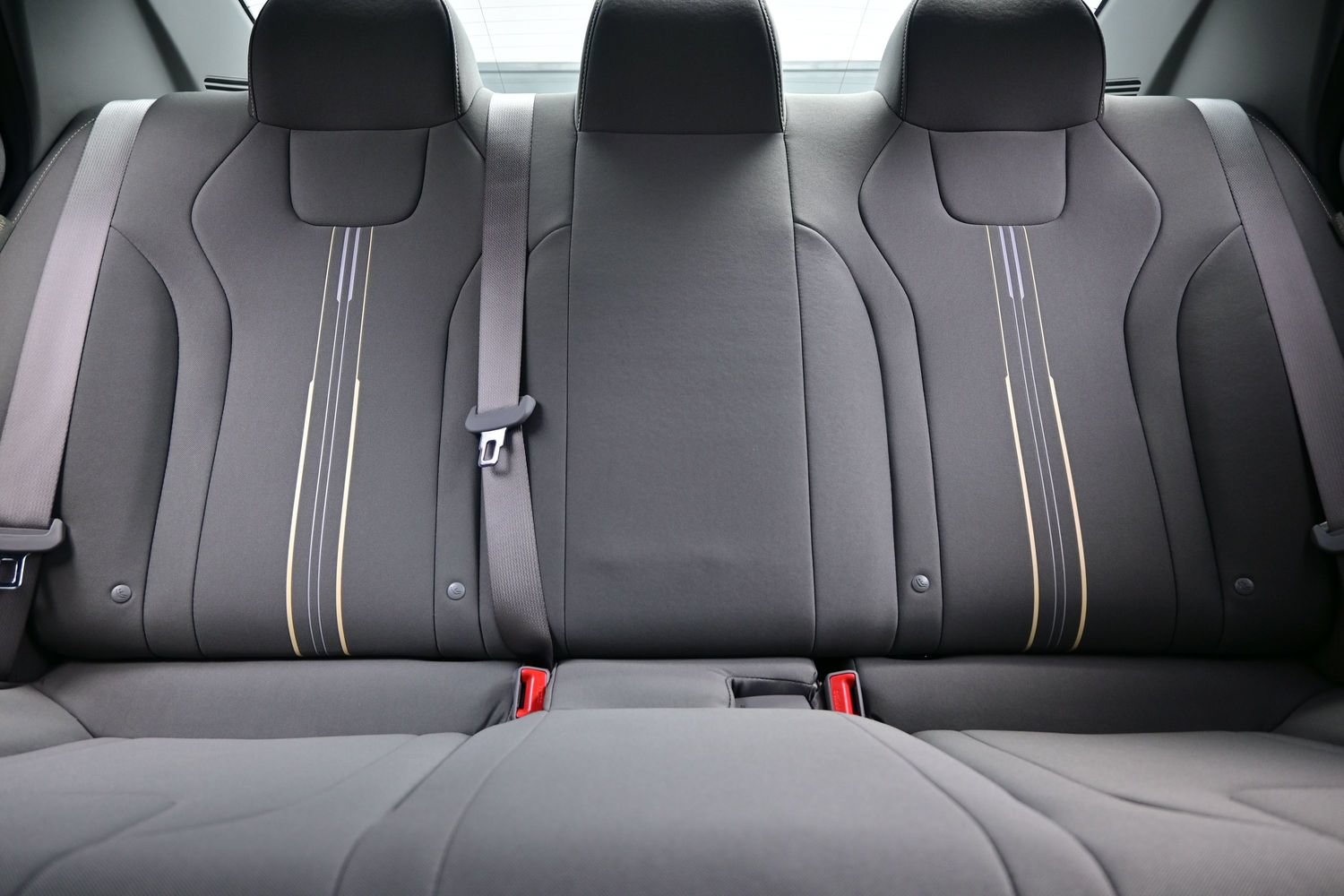 Certified 2026 Hyundai Elantra Hybrid FWD image 15