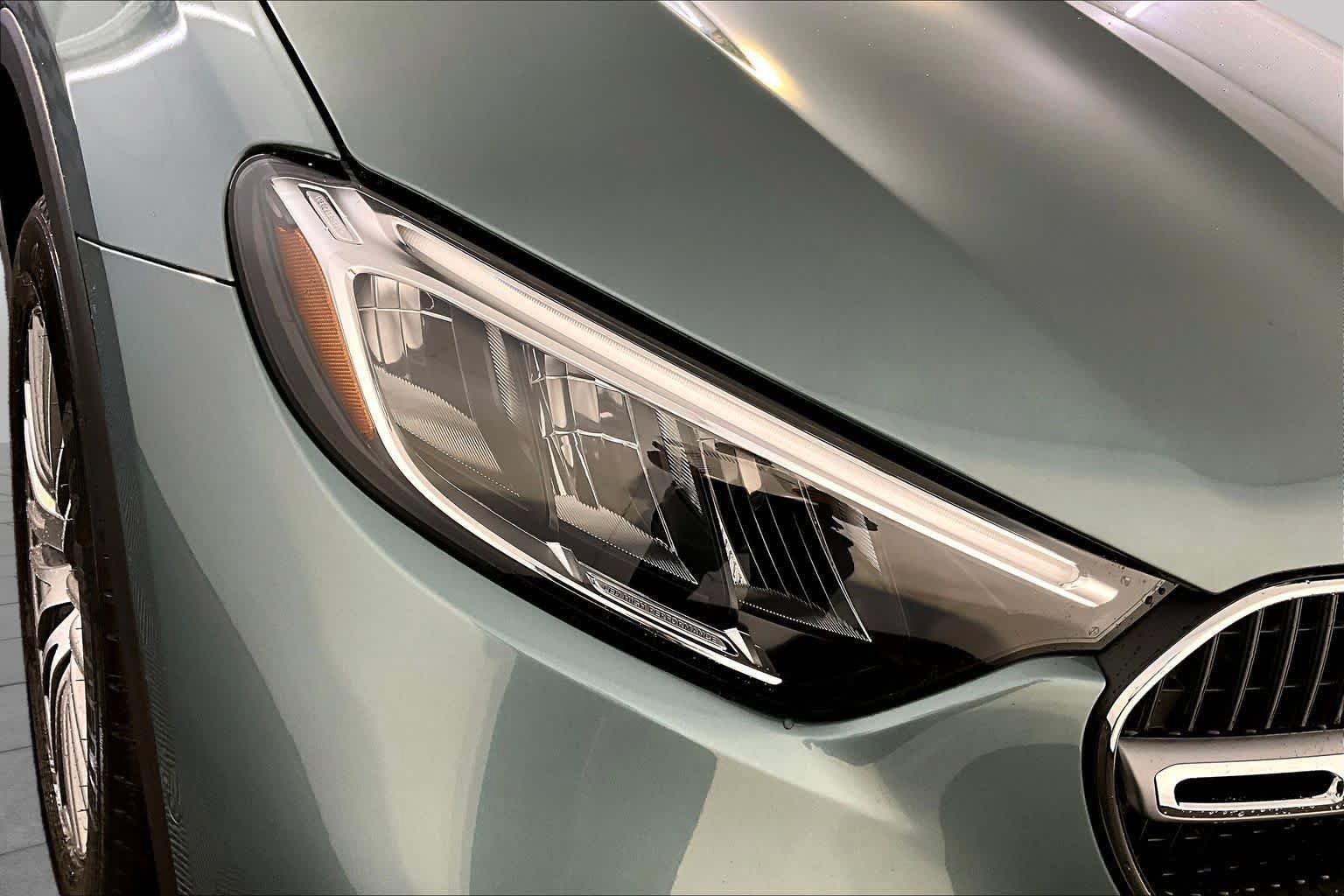New 2027 Mercedes-Benz GLC 300 4MATIC image 16
