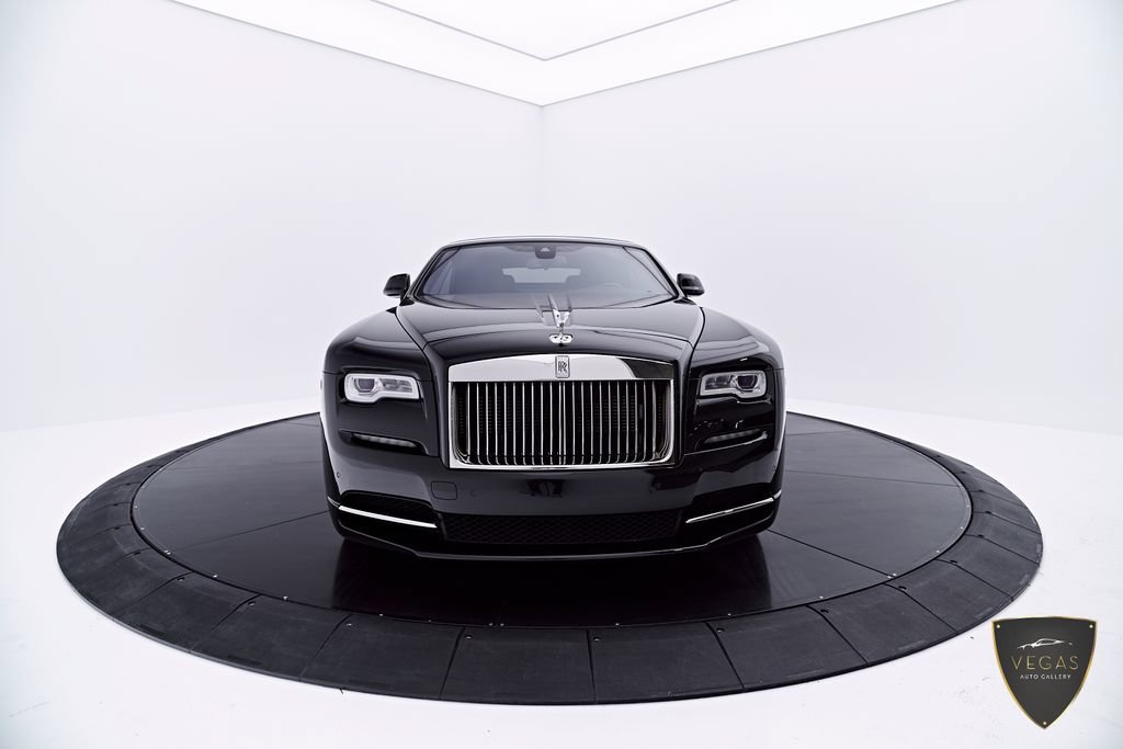 Used 2019 Rolls-Royce Dawn RWD image 19