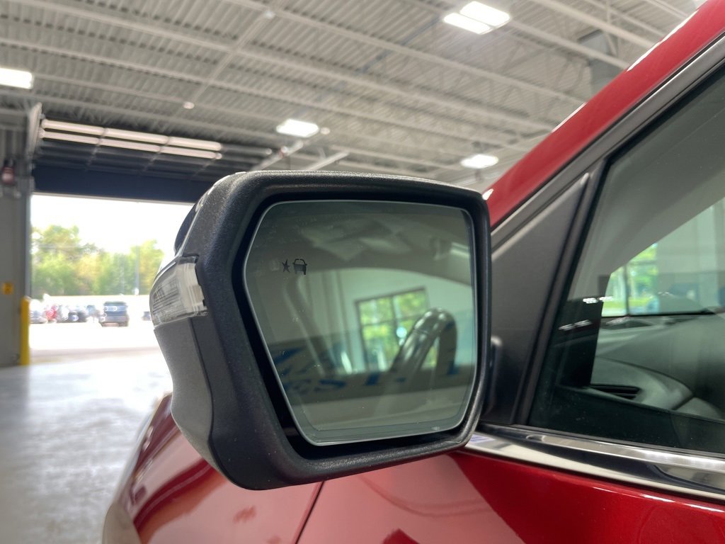 Used 2020 Chevrolet Equinox Premier image 19