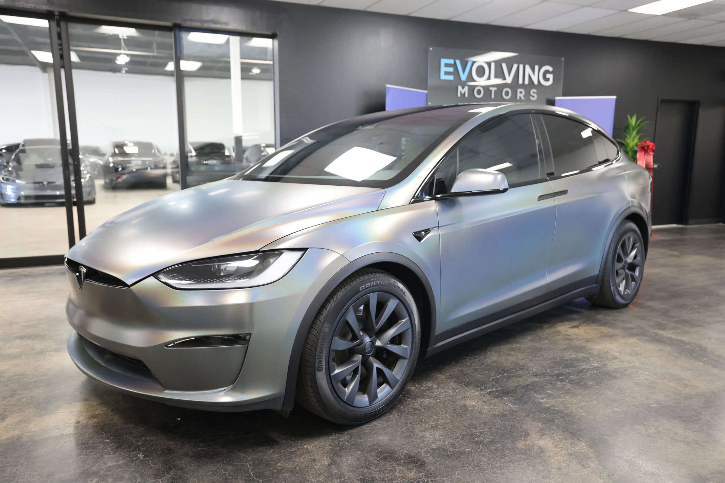 Used 2023 Tesla Model X image 4