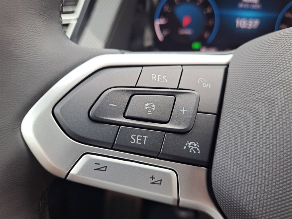 New 2026 Volkswagen Atlas Cross Sport SEL R-Line image 14