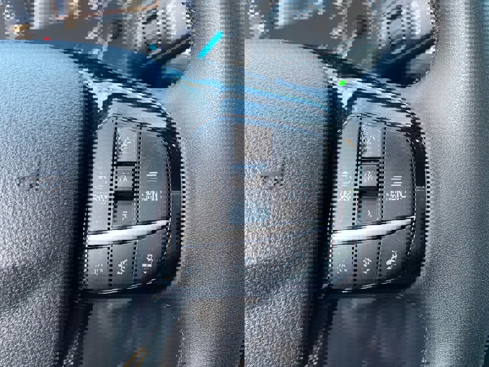 Used 2022 Ford Escape SEL image 16