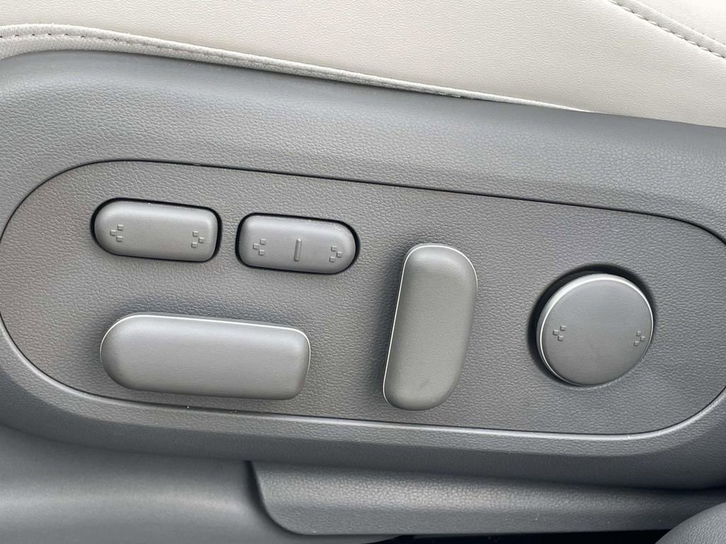 Certified 2026 Hyundai Ioniq 5 Limited image 7