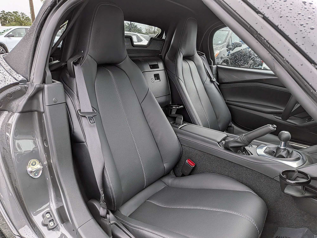 Used 2026 MAZDA MX-5 Miata Grand Touring RWD image 38