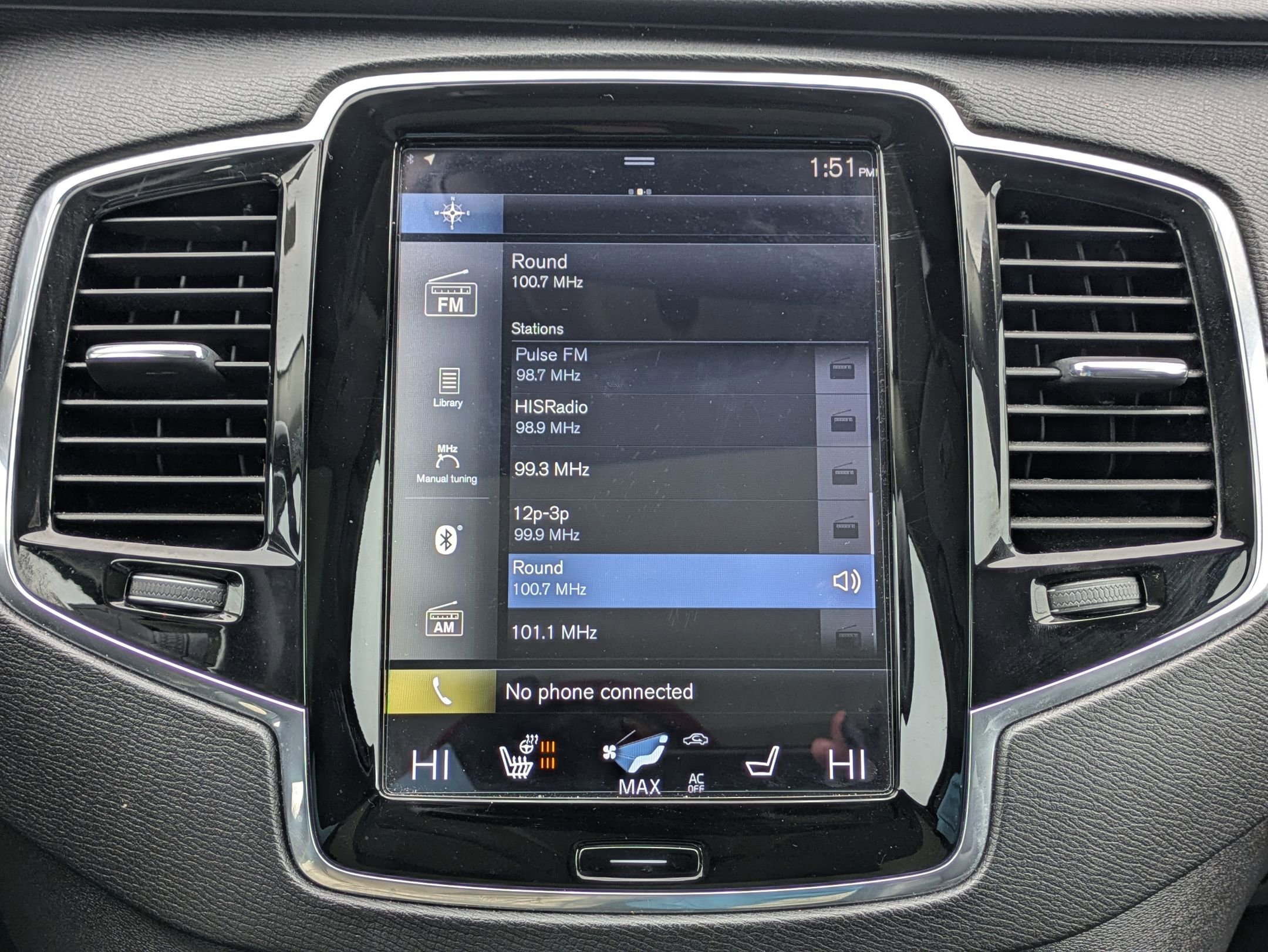 Used 2018 Volvo XC90 T6 Momentum w/ Convenience Package image 12