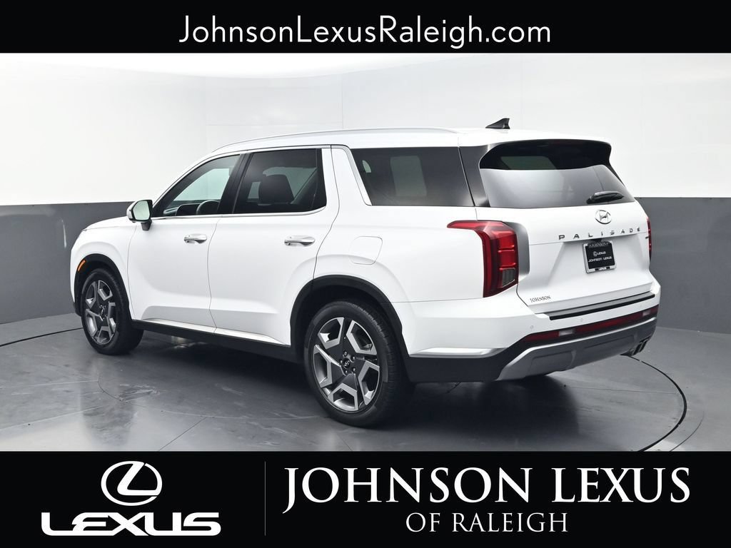 Used 2024 Hyundai Palisade Limited AWD/4WD image 7