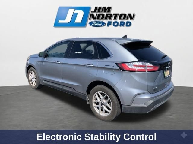 Used 2024 Ford Edge SEL AWD/4WD image 7