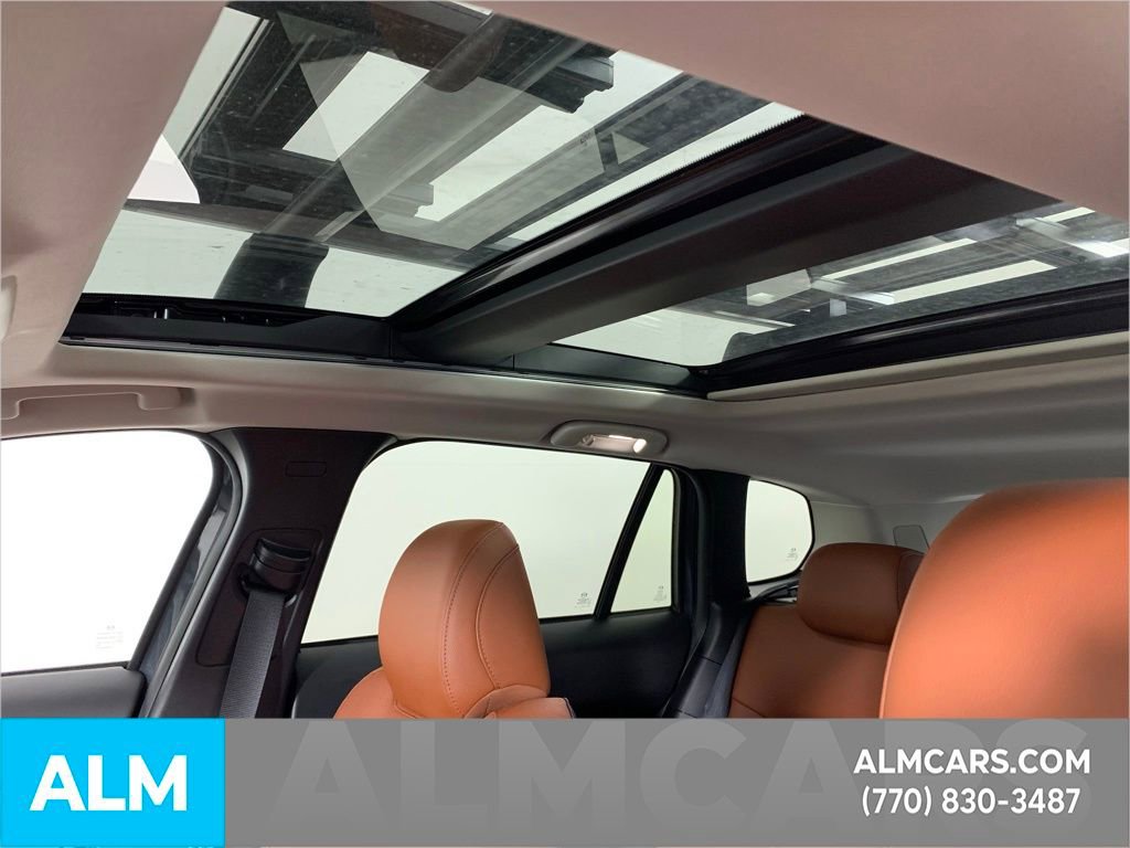 Used 2025 MAZDA CX-50 Meridian Edition w/ Apex Package image 18