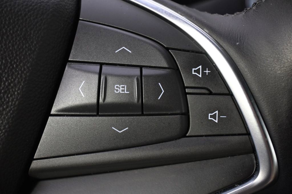 Used 2018 Cadillac XT5 Premium Luxury w/ Driver Assist Package AWD/4WD image 35