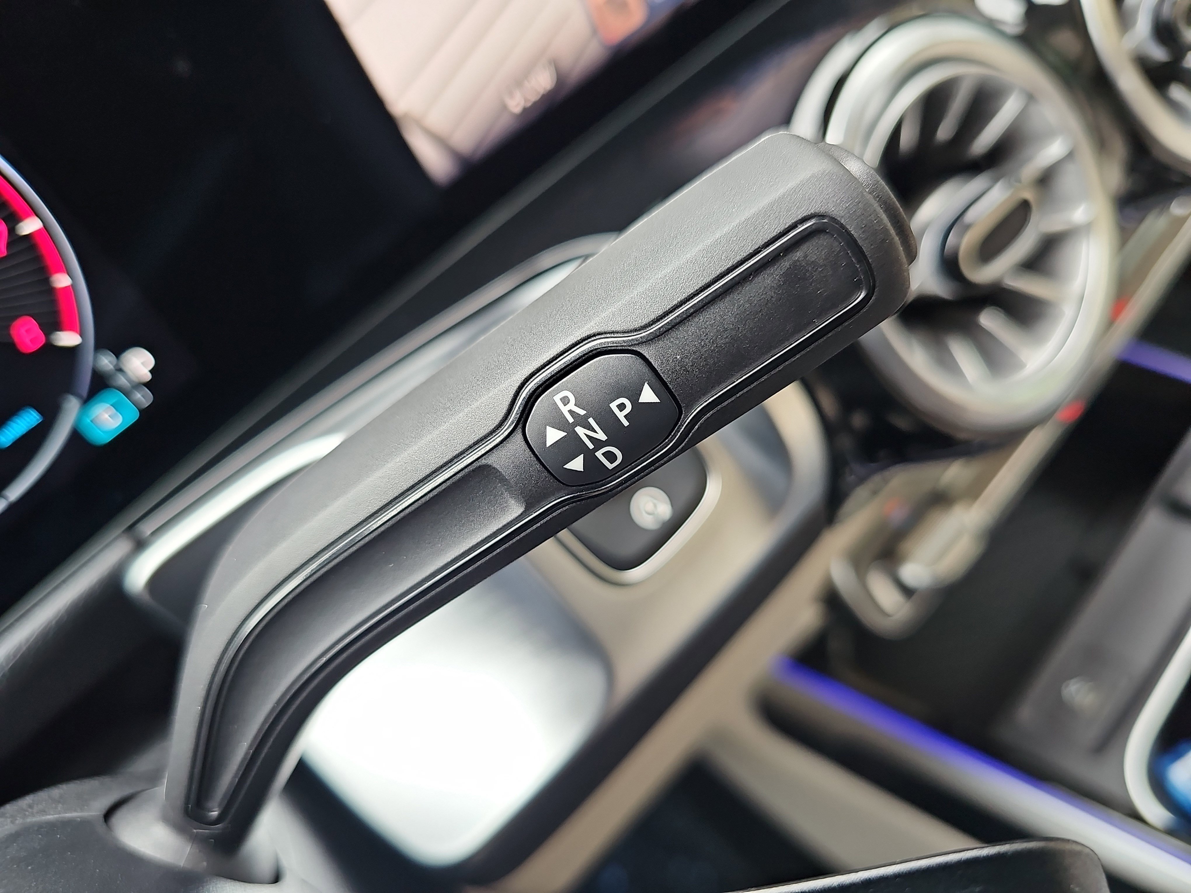 New 2026 Mercedes-Benz GLB 250 image 25