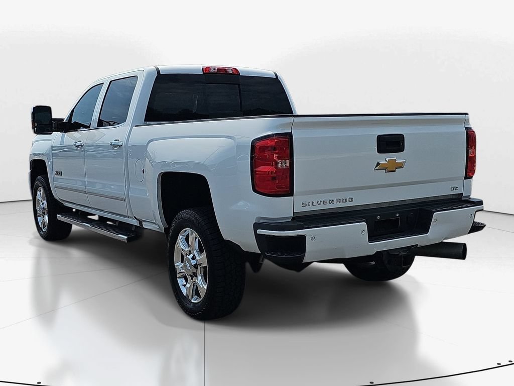 Used 2018 Chevrolet Silverado 2500 LTZ w/ Duramax Plus Package AWD/4WD image 8