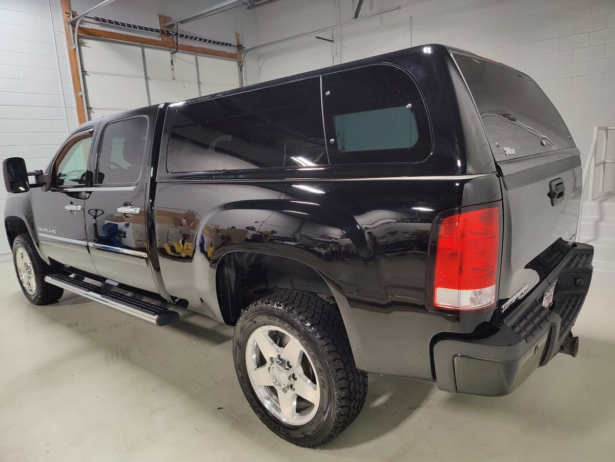 Used 2011 GMC Sierra 2500 Denali AWD/4WD image 25