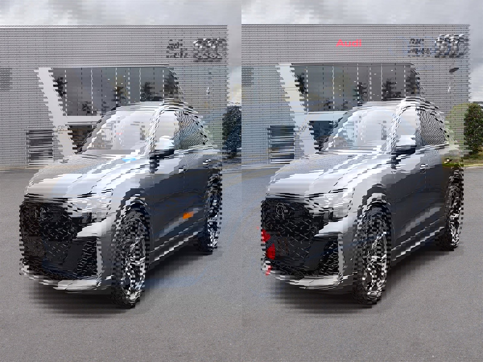 New 2025 Audi RS Q8 performance