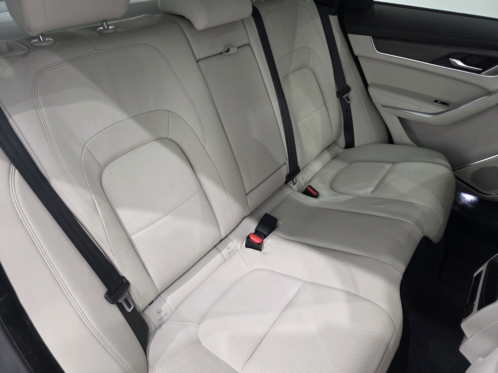 Used 2021 Jaguar F-PACE S AWD/4WD image 21